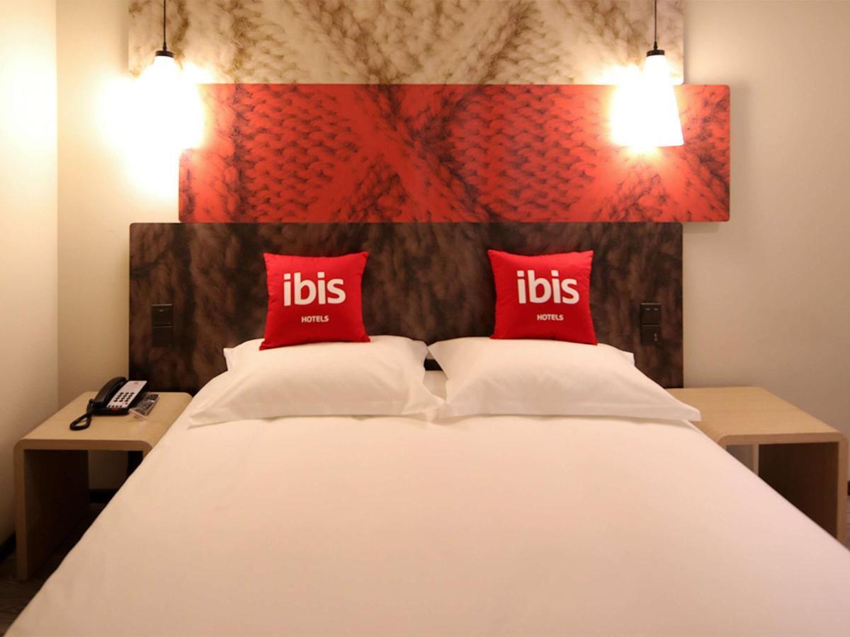 Ibis Shanghai Changshou Road Hotel Eksteriør billede