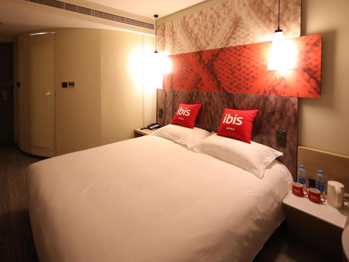 Ibis Shanghai Changshou Road Hotel Eksteriør billede